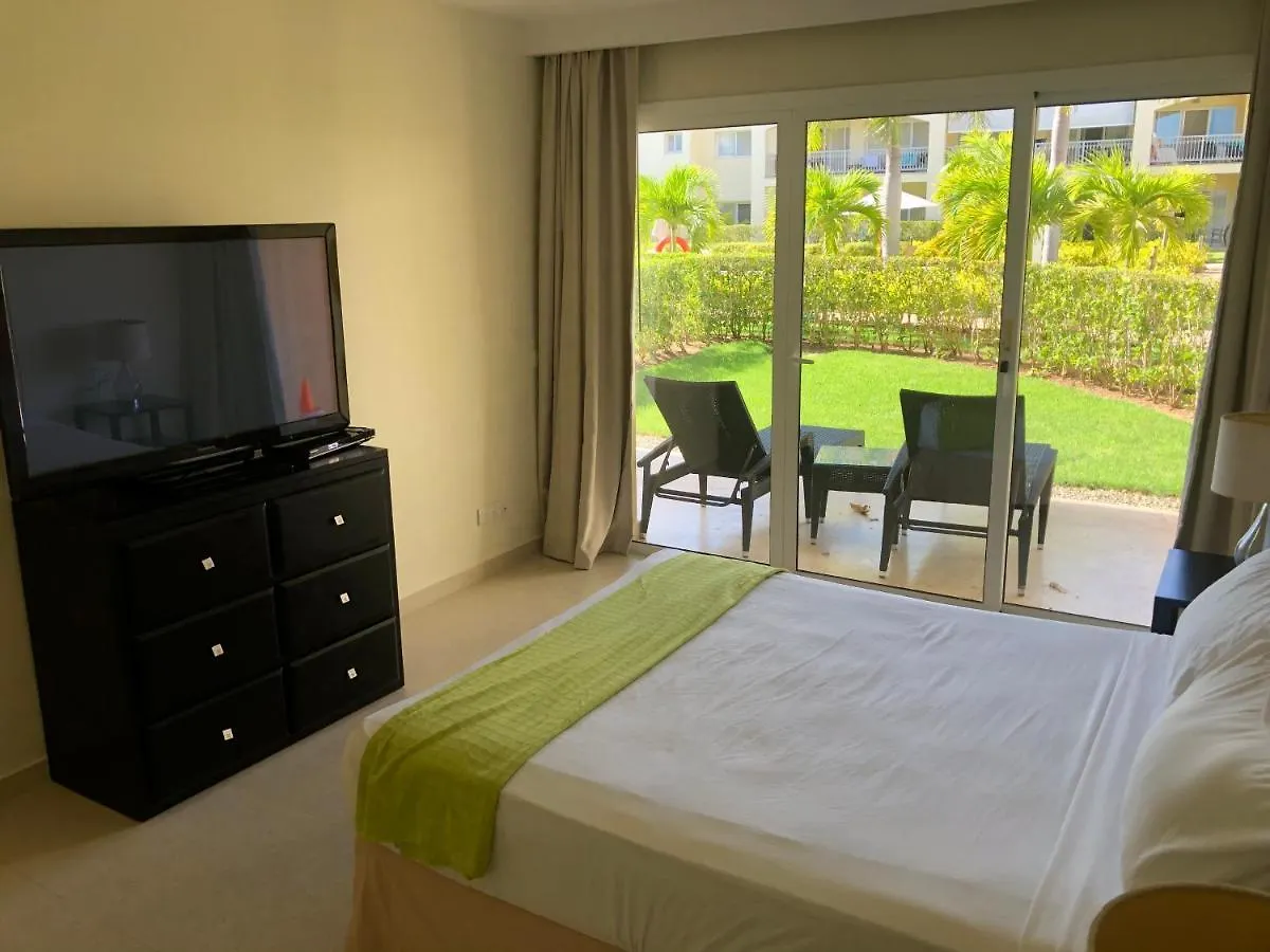 Beautiful One Bedroom Unit With Pool And Beach Club In A Golf Project Punta Cana 0*,  Dominican Republic
